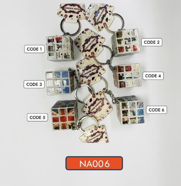 Your paragraph text (5) Qubic / Puzzle Keyring - Image 1